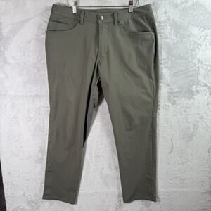 Lululemon Men's ABC Pants Size 33 Green Warpstreme Athletic Golf Business Chino